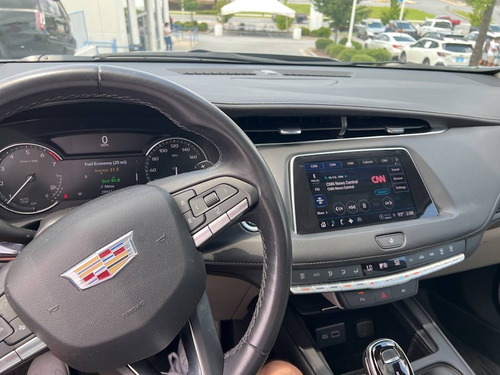 Thumbnail: 2023 Cadillac XT4 - 2