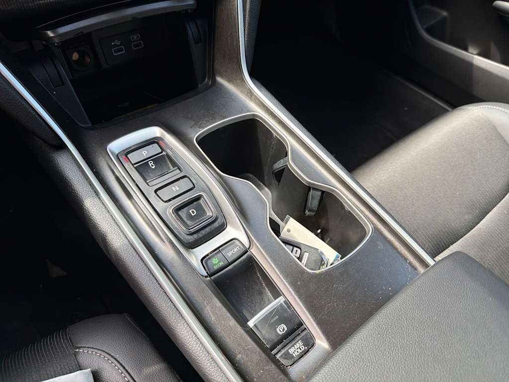 Thumbnail: 2022 Honda Accord - 9