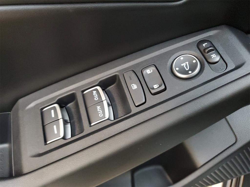 Thumbnail: 2024 Honda Accord - 25