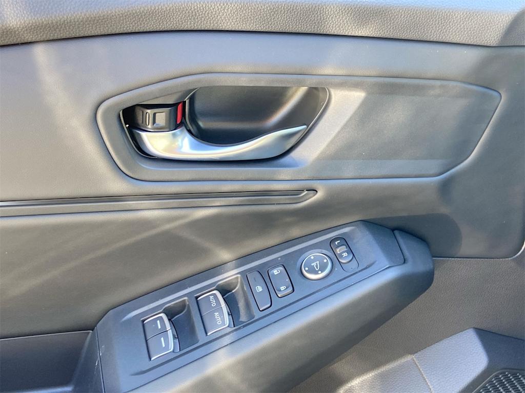 Thumbnail: 2025 Honda Accord - 26