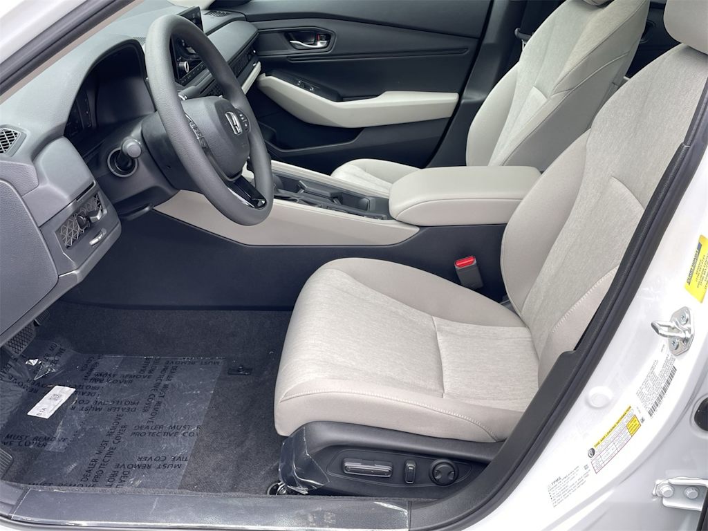 Thumbnail: 2025 Honda Accord - 9