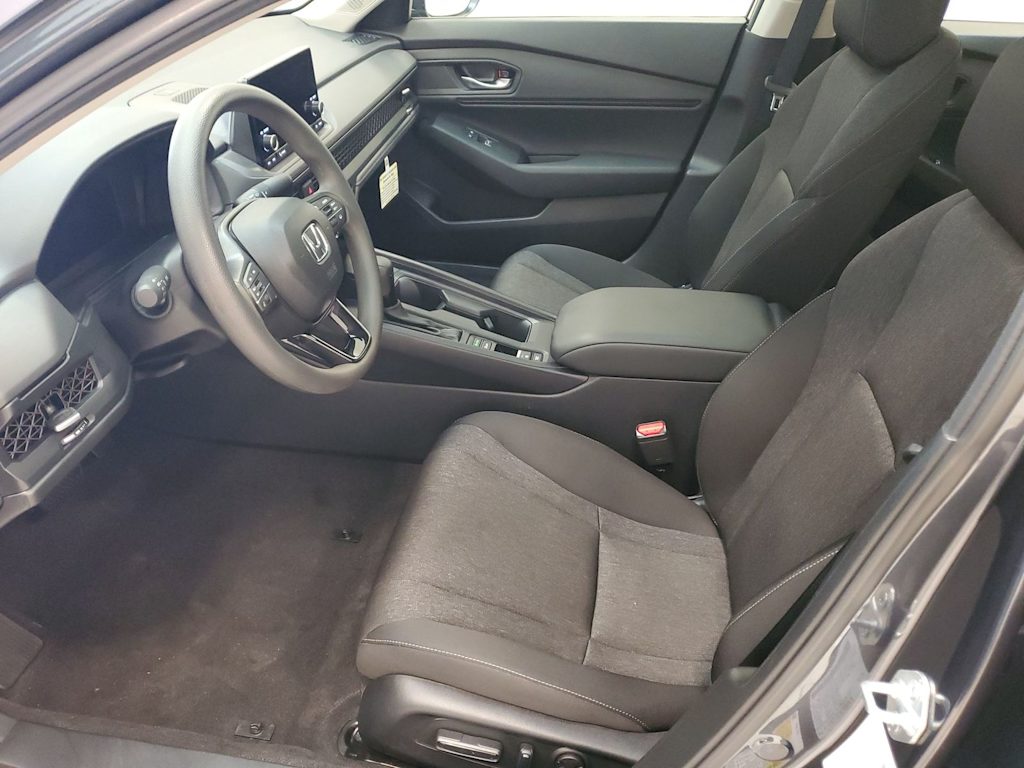 Thumbnail: 2025 Honda Accord - 8