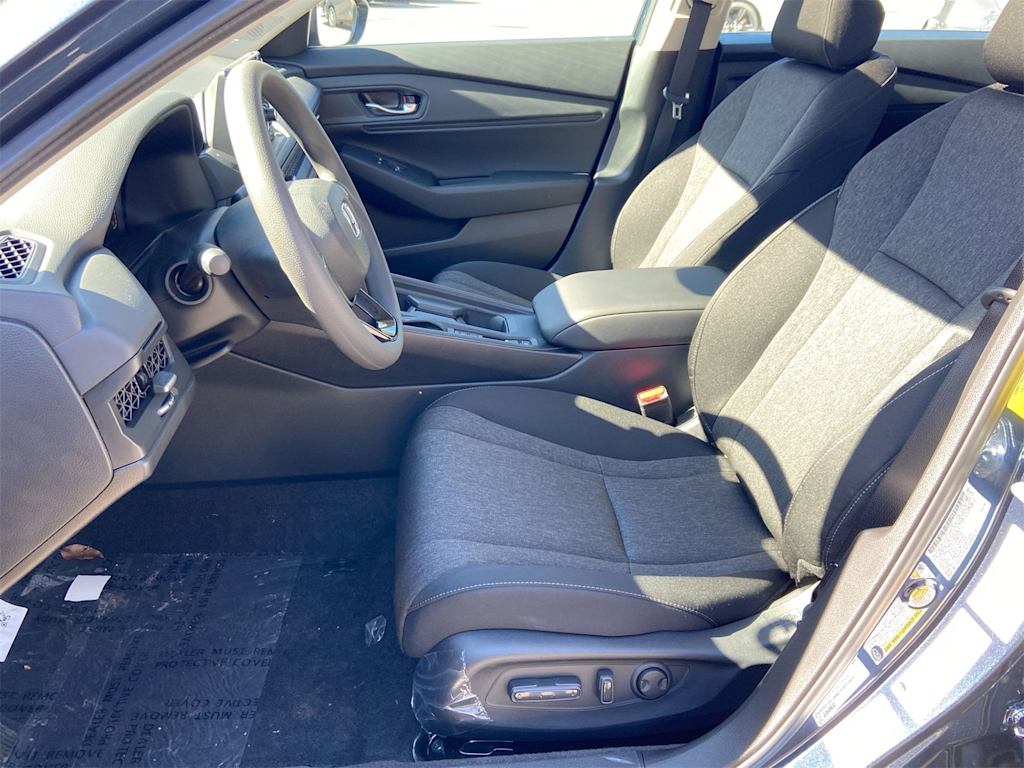 Thumbnail: 2025 Honda Accord - 8