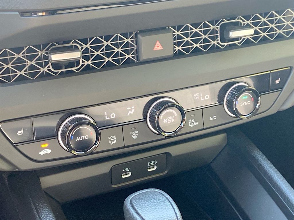 Thumbnail: 2025 Honda Accord - 25