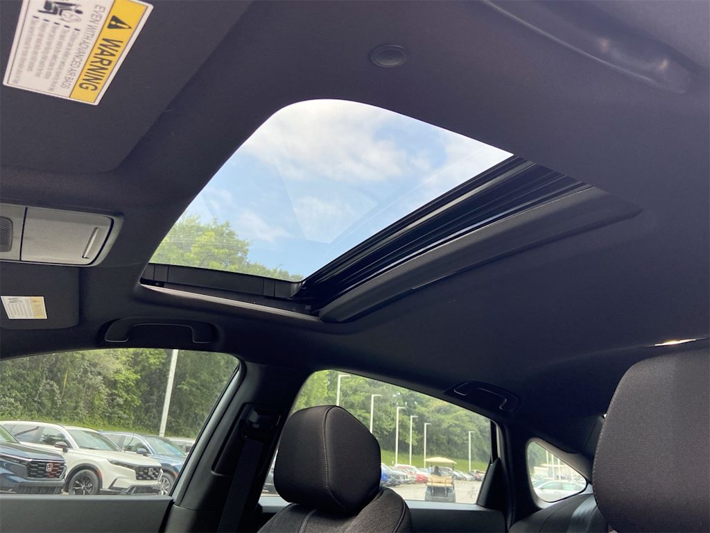 Thumbnail: 2025 Honda Accord - 18