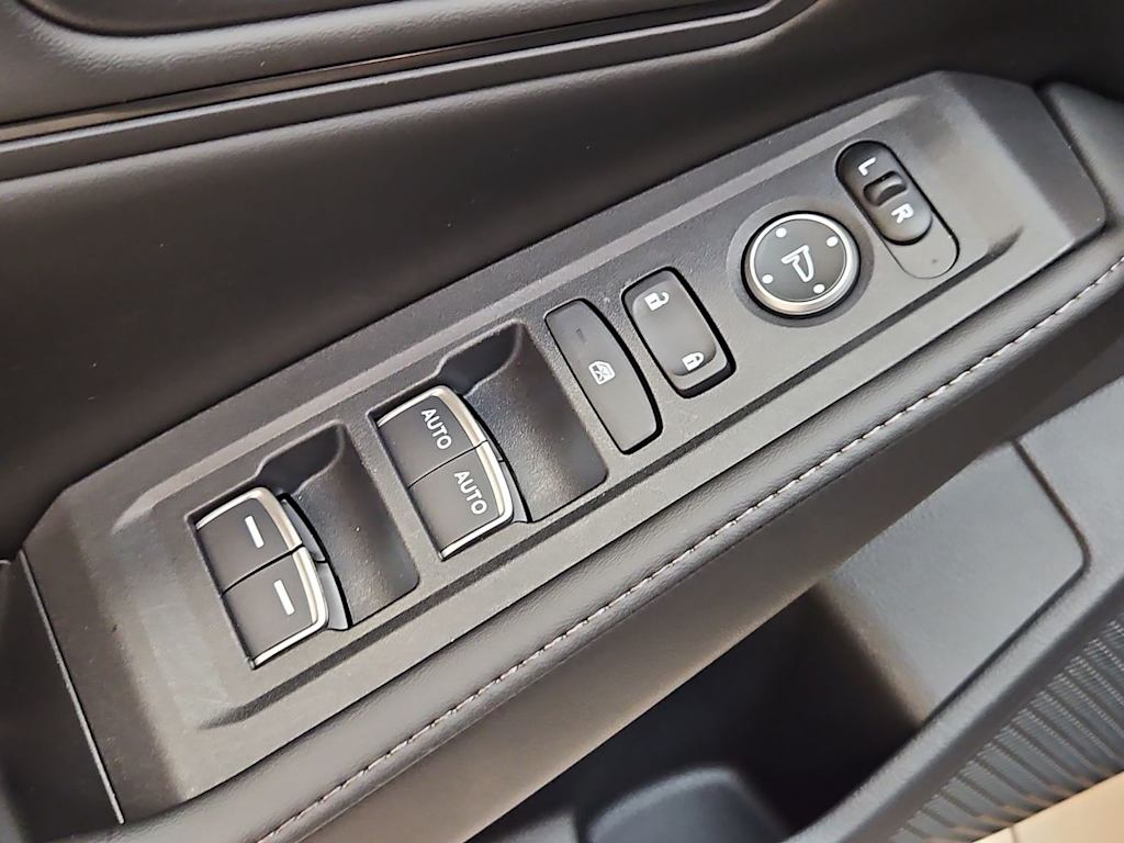 Thumbnail: 2024 Honda Accord - 24