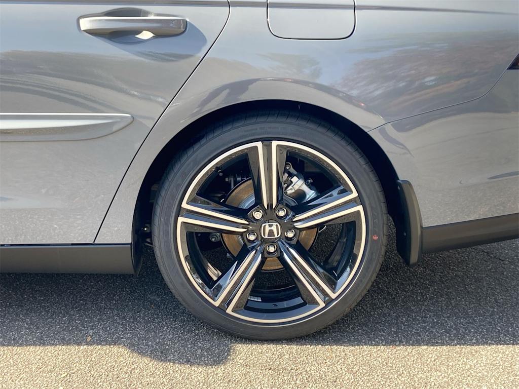 Thumbnail: 2025 Honda Accord - 8