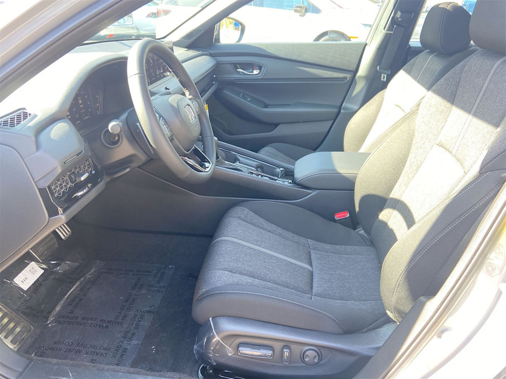 Thumbnail: 2025 Honda Accord - 10