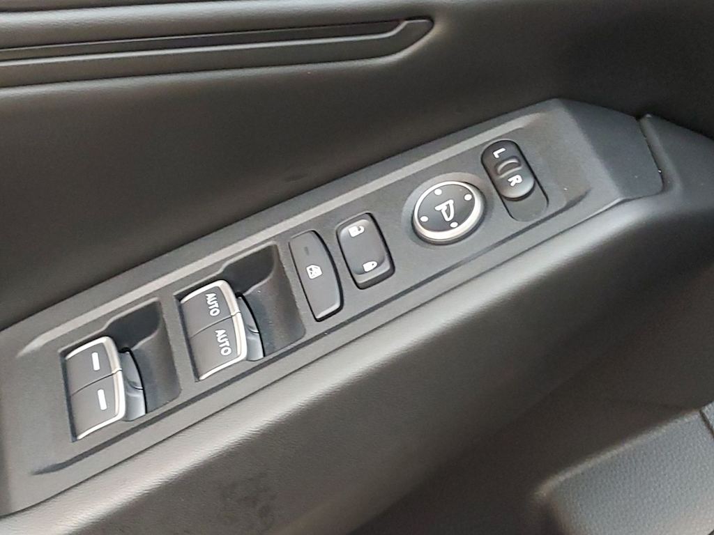 Thumbnail: 2024 Honda Accord - 25
