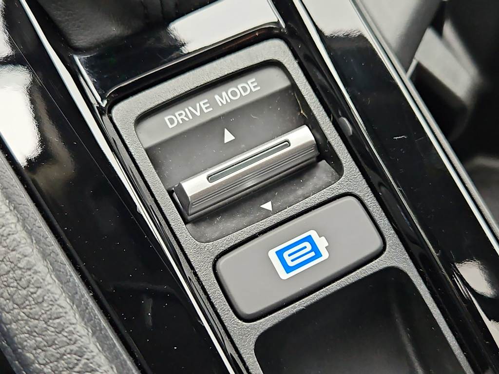 Thumbnail: 2024 Honda Accord - 32