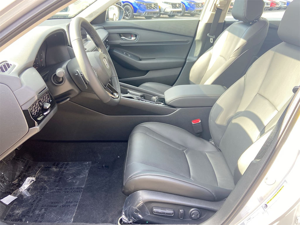 Thumbnail: 2025 Honda Accord - 9