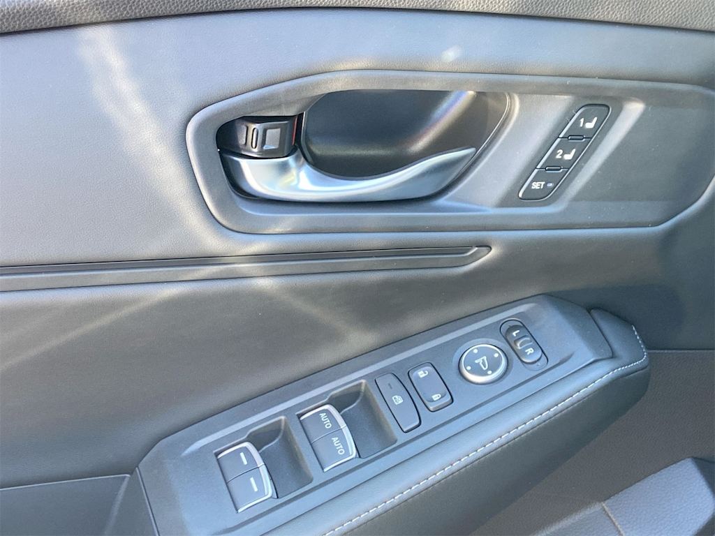 Thumbnail: 2025 Honda Accord - 28