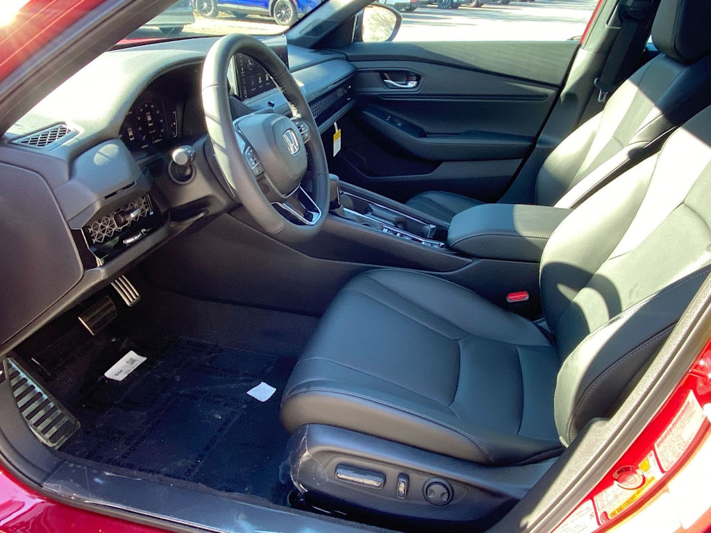 Thumbnail: 2025 Honda Accord - 9