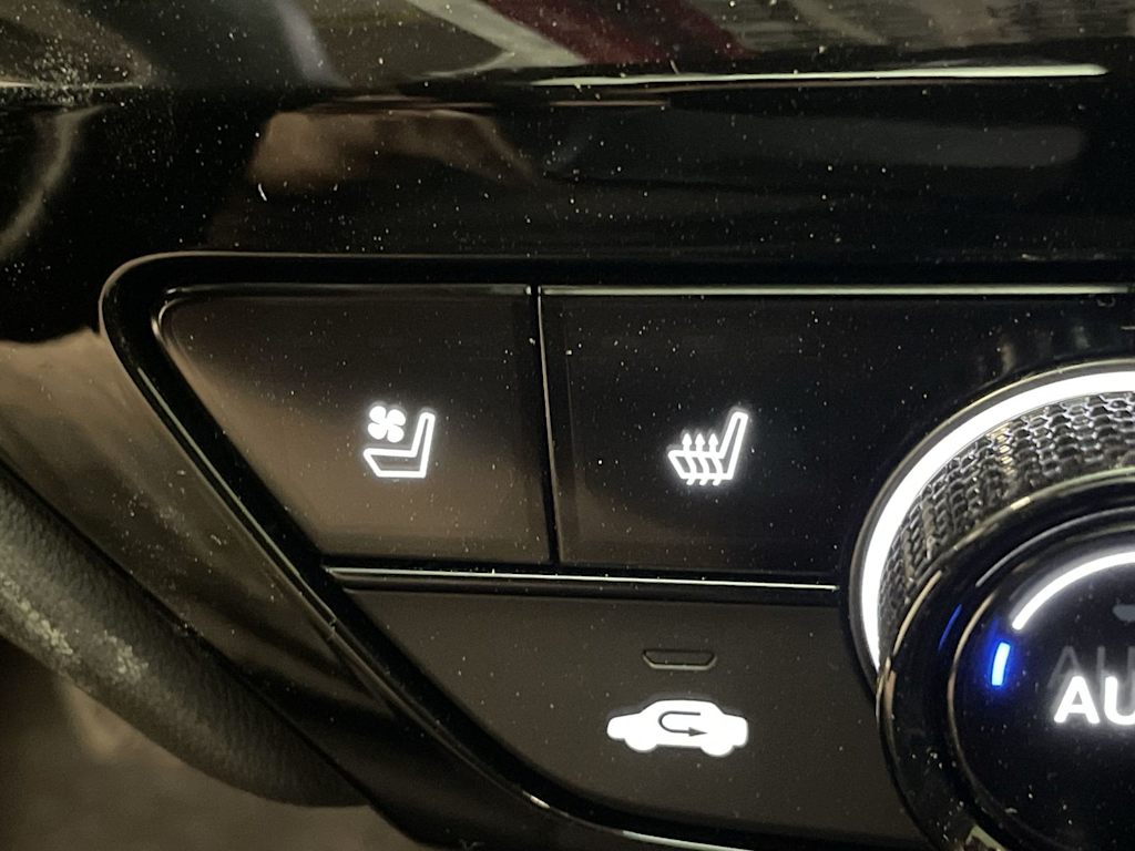 Thumbnail: 2025 Honda Accord - 17