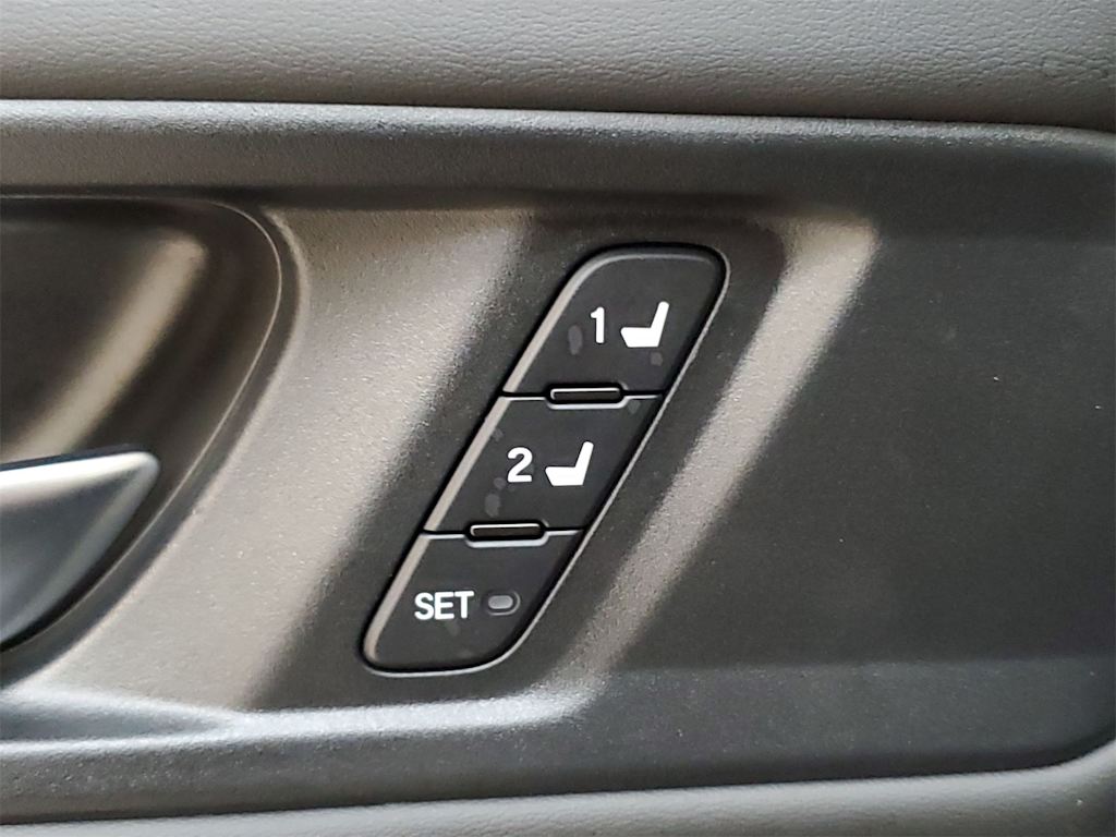 Thumbnail: 2023 Honda Accord - 28