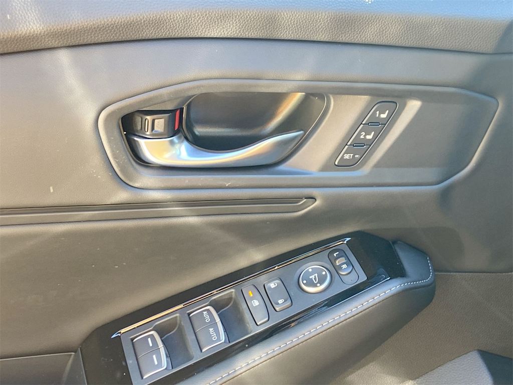 Thumbnail: 2025 Honda Accord - 29