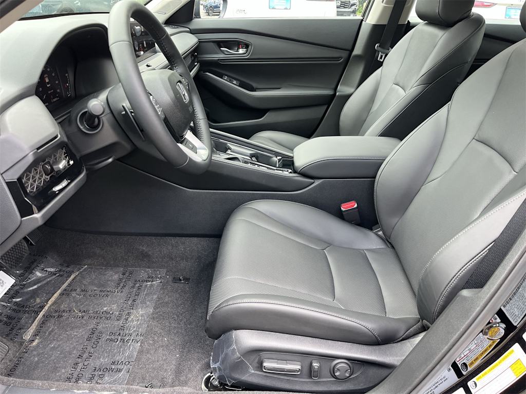 Thumbnail: 2025 Honda Accord - 9