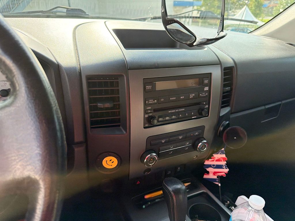 Thumbnail: 2012 Nissan Titan - 9
