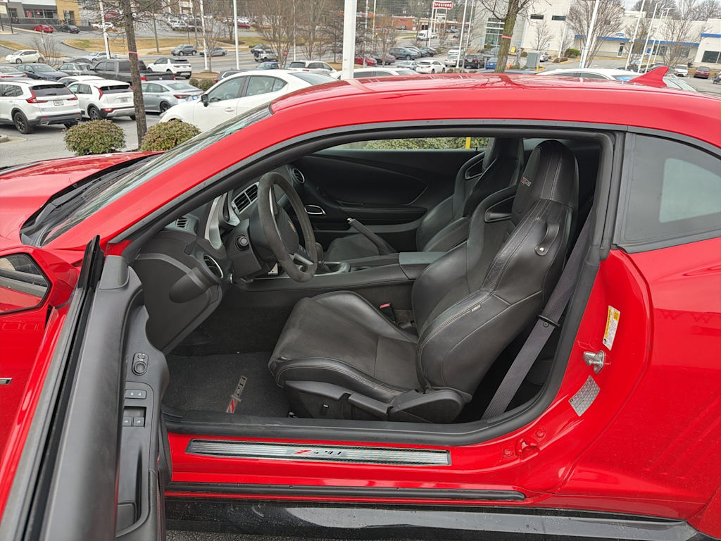 Thumbnail: 2015 Chevrolet Camaro - 20