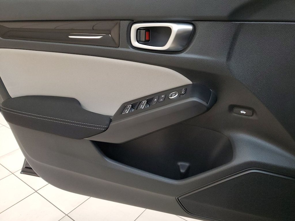 Thumbnail: 2023 Honda Civic - 25