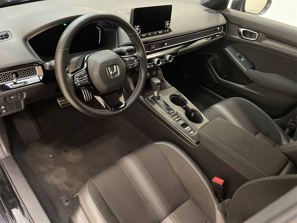 Thumbnail: 2024 Honda Civic - 2