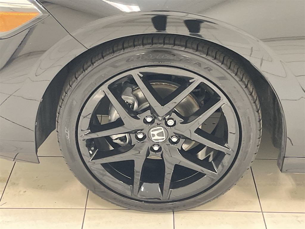 Thumbnail: 2025 Honda Civic - 5