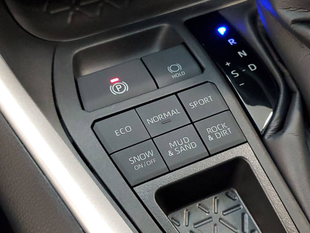 Thumbnail: 2024 Toyota RAV4 - 31