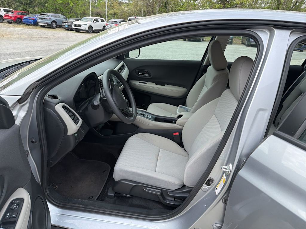 Thumbnail: 2022 Honda HR-V - 18