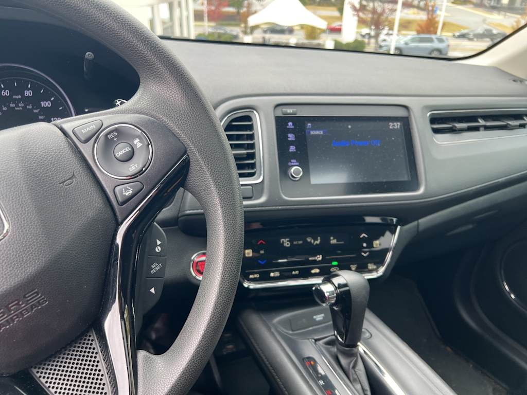 Thumbnail: 2022 Honda HR-V - 2