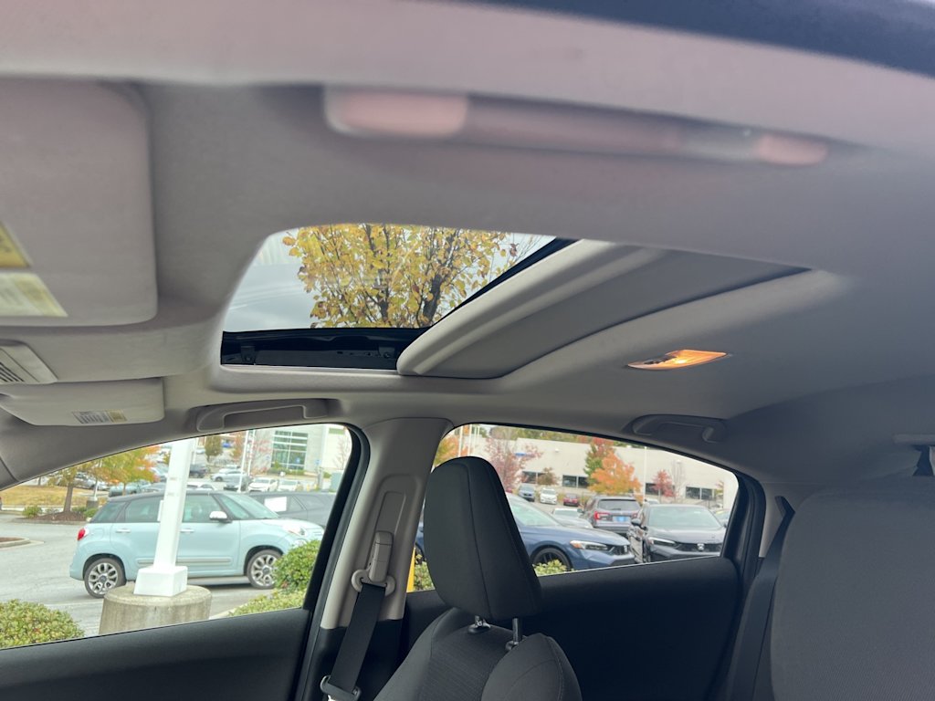 Thumbnail: 2022 Honda HR-V - 21