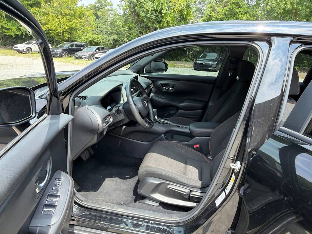 Thumbnail: 2024 Honda HR-V - 21