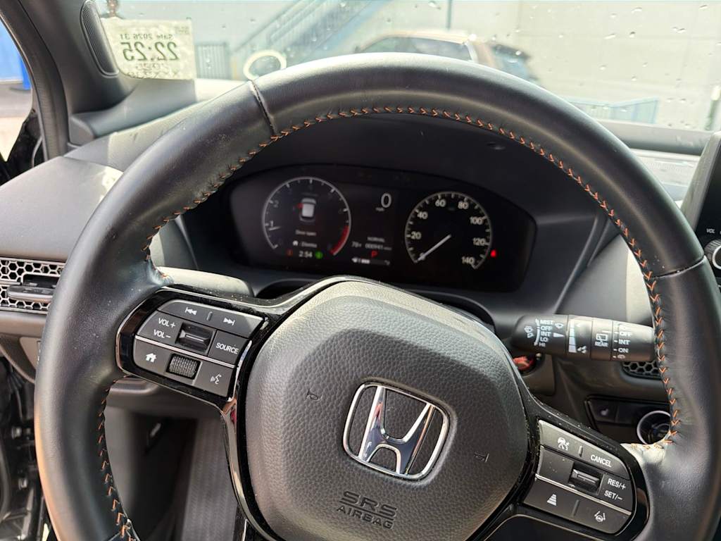 Thumbnail: 2025 Honda HR-V - 2