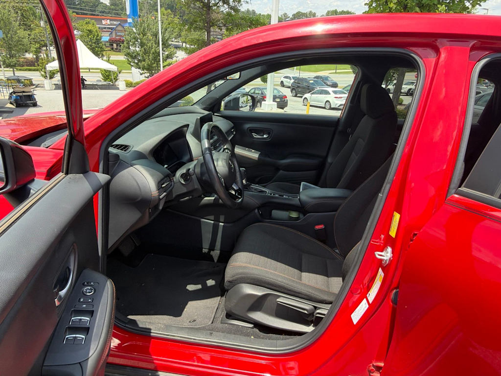 Thumbnail: 2023 Honda HR-V - 21