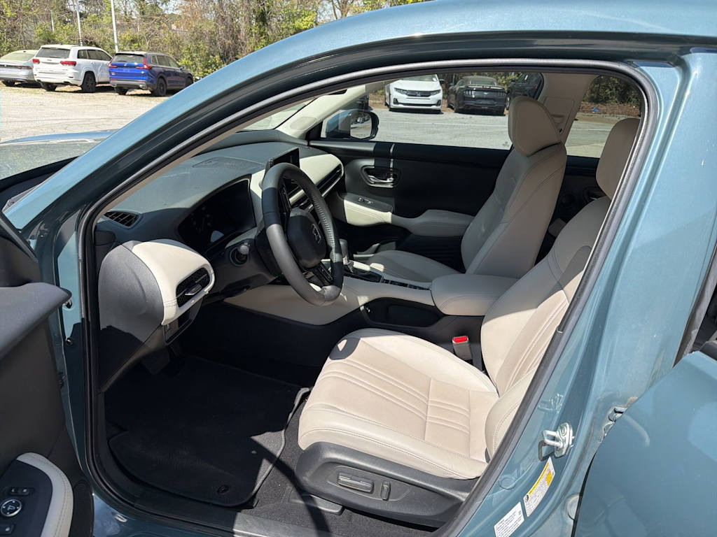 Thumbnail: 2025 Honda HR-V - 8