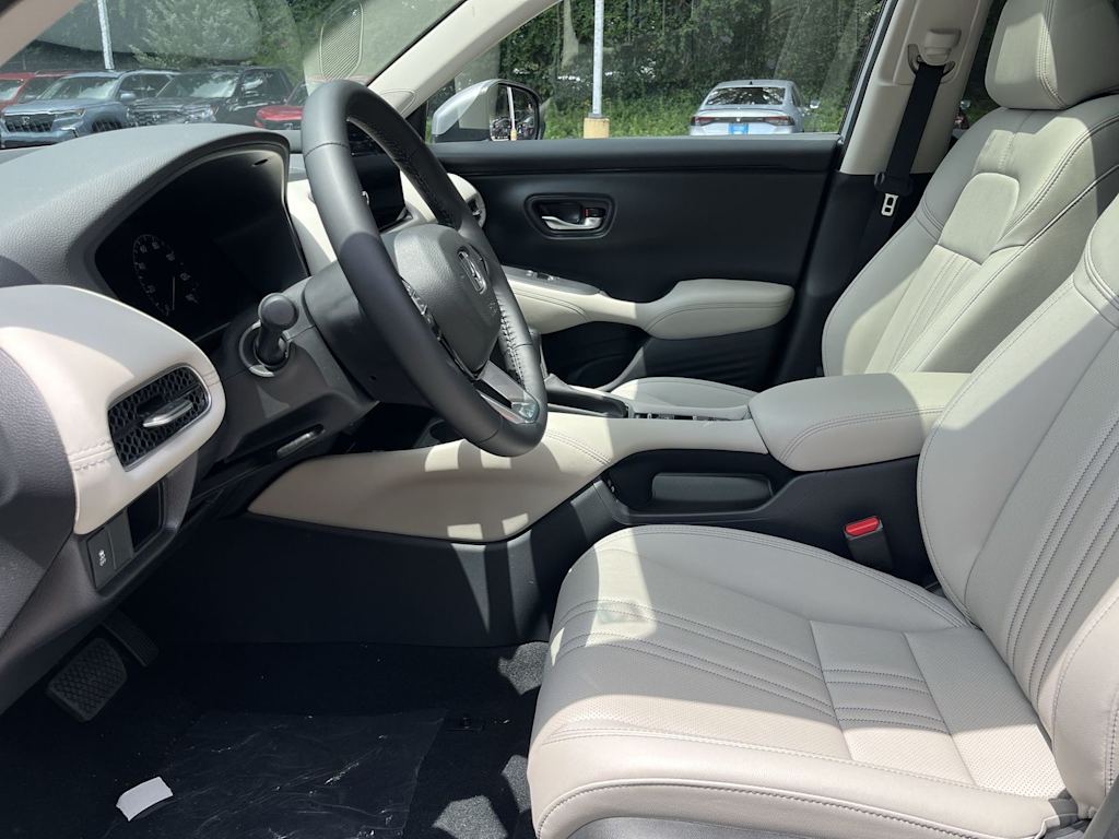 Thumbnail: 2027 Honda HR-V - 8