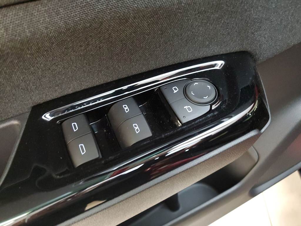 Thumbnail: 2024 Honda Prologue - 32