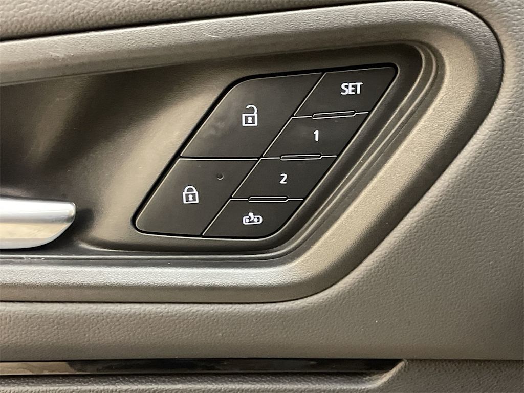 Thumbnail: 2025 Honda Prologue - 27