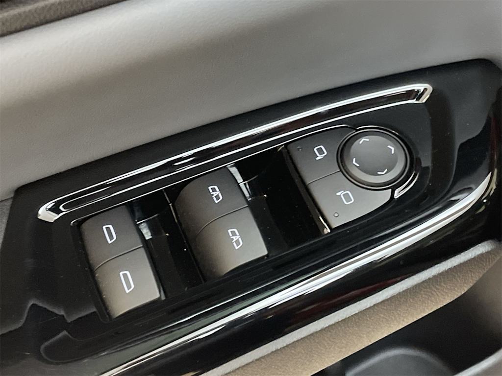 Thumbnail: 2025 Honda Prologue - 26