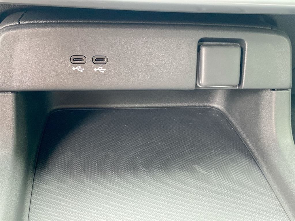 Thumbnail: 2025 Honda Prologue - 21