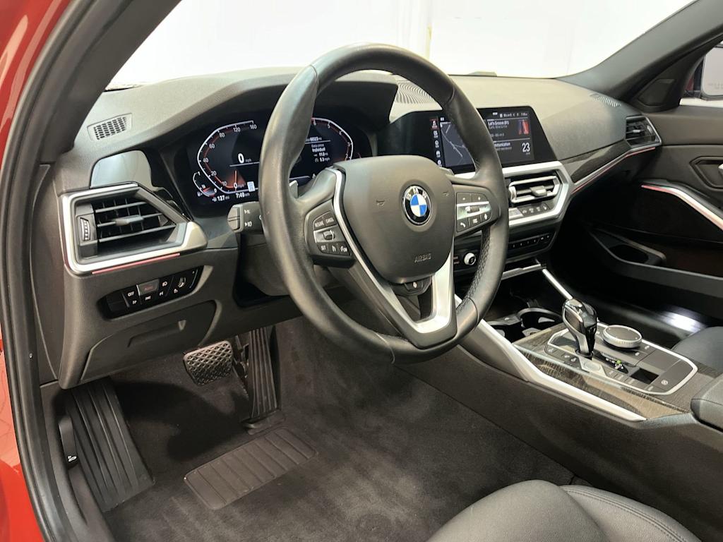 Thumbnail: 2021 BMW 3 Series - 2