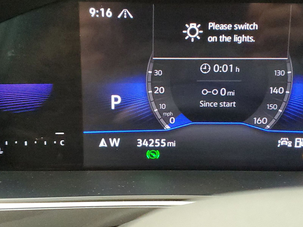 Thumbnail: 2022 Volkswagen Tiguan - 12