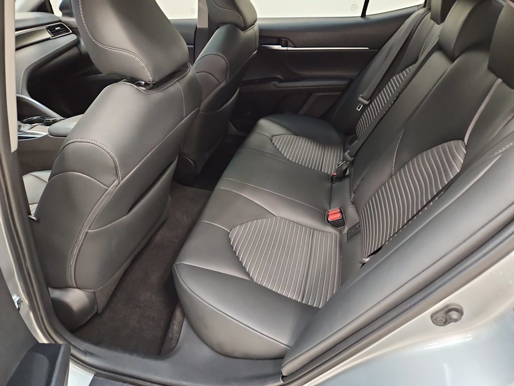 Thumbnail: 2019 Toyota Camry - 9