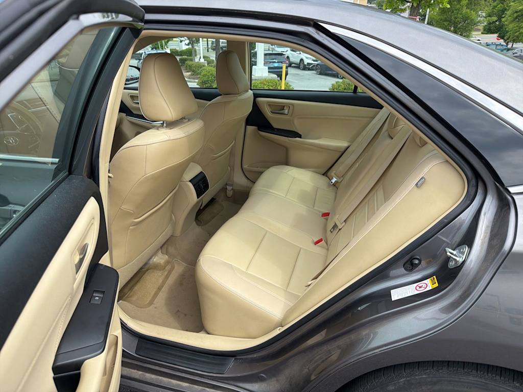 Thumbnail: 2015 Toyota Camry - 7