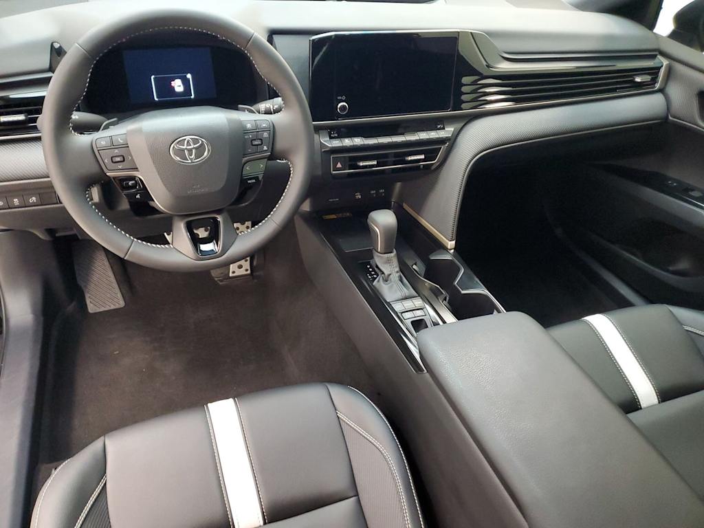 Thumbnail: 2025 Toyota Camry - 9