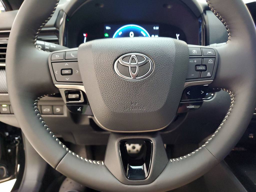Thumbnail: 2025 Toyota Camry - 20
