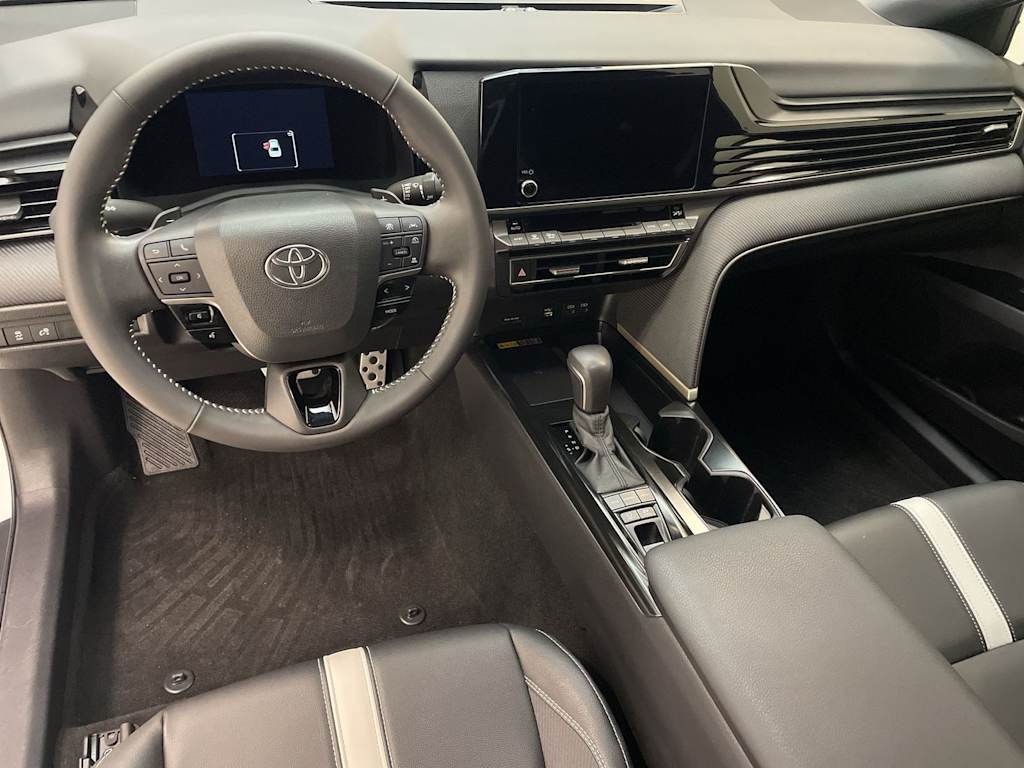 Thumbnail: 2025 Toyota Camry - 6