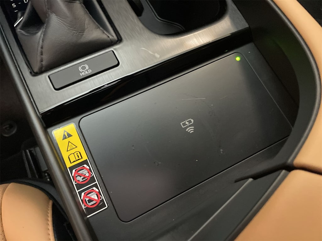 Thumbnail: 2025 Lexus ES - 32