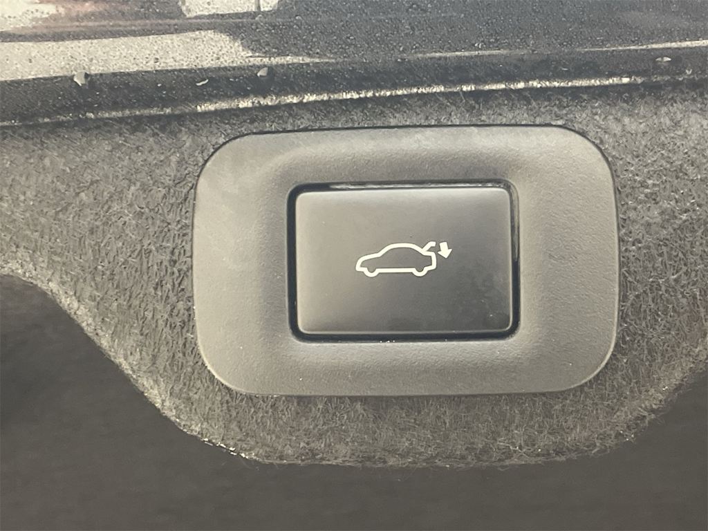 Thumbnail: 2025 Lexus ES - 27