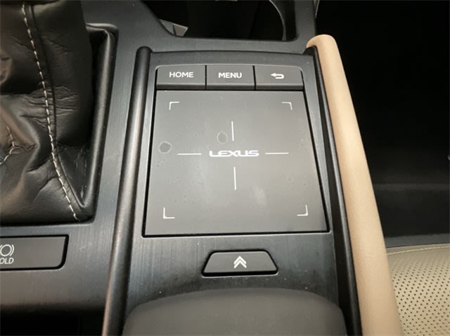 2021 Lexus ES 350 33