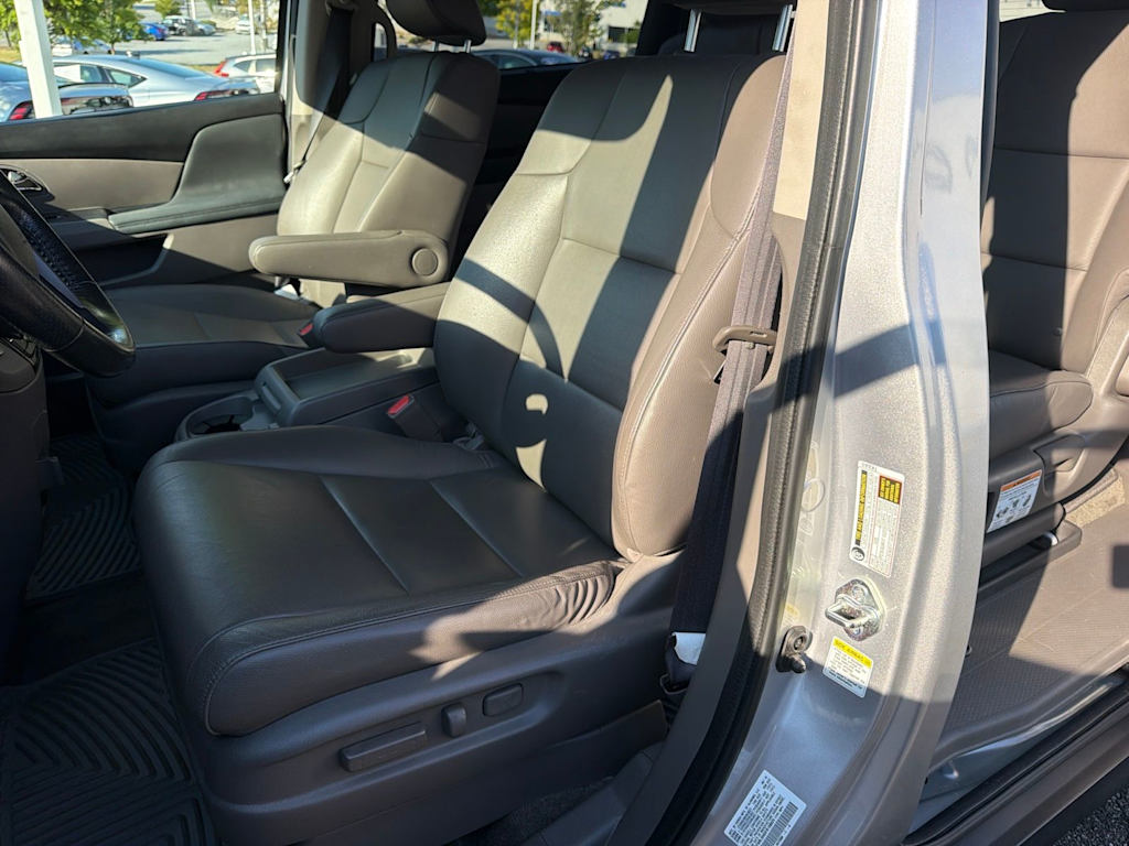 Thumbnail: 2015 Honda Odyssey - 7